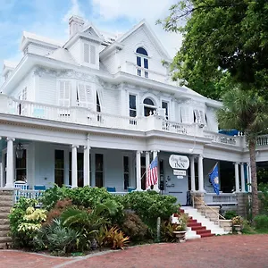 Amsterdam's Curry Mansion Bed & Breakfast